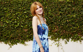 Bella Thorne 026