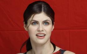 Alexandra Daddario 014