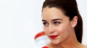 Emilia Clarke 007