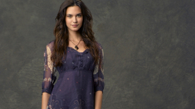 Odette Annable 001