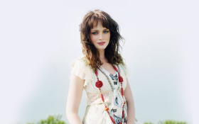 Alexis Bledel 006