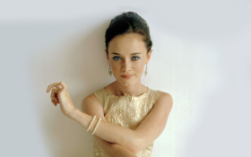 Alexis Bledel 013