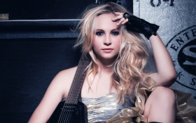 Candice Accola 003