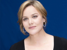 Abbie Cornish 004